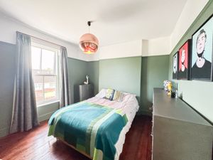 Photo 8- click for photo gallery